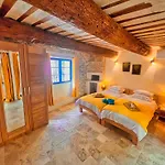 Σπίτι διακοπών P'tit Coin Paradis , Jacuzzi Piscine Chauffee Saint-Hippolyte-de-Montaigu
