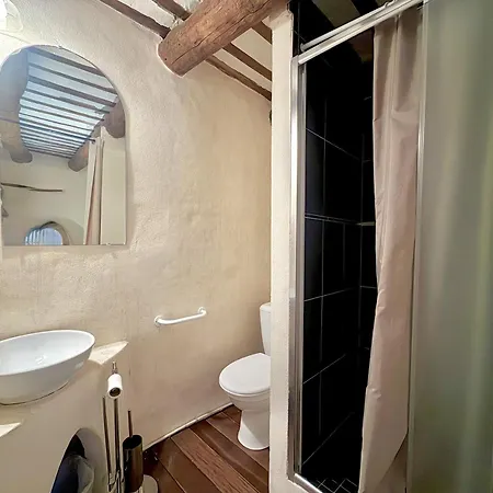 P'tit Coin Paradis , Jacuzzi Piscine Chauffee Semesterbostad