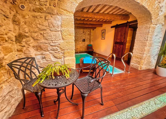 Maison Provencale Avec Piscine Interieure, Et Hammam A Deux Pas D'uzes